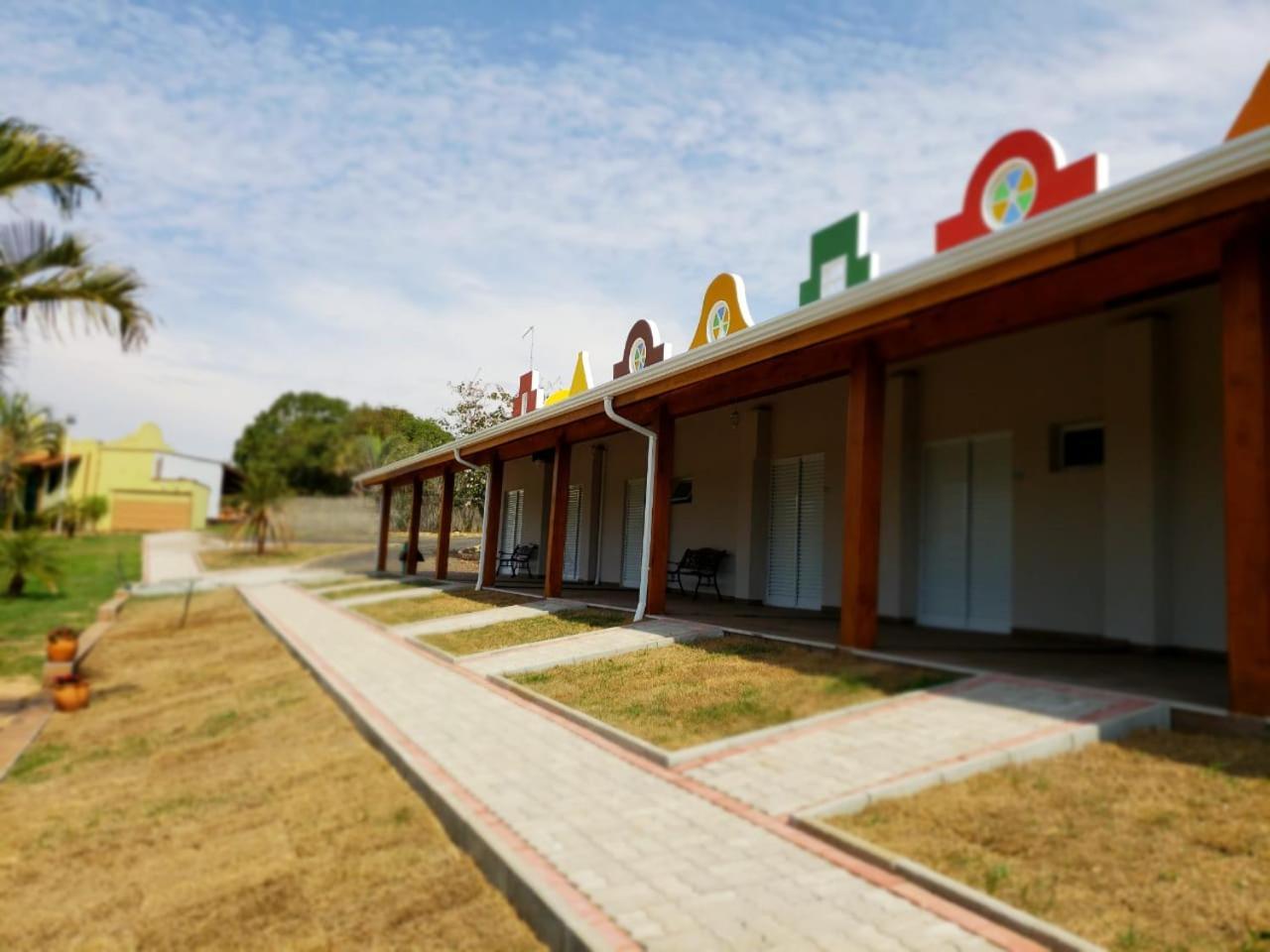 Villa De Holanda Parque Hotel Holambra Exteriör bild